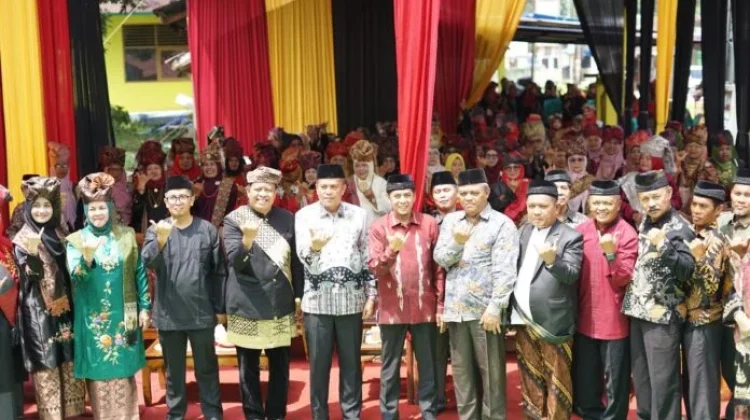 Pemko Payakumbuh Perkuat Pelestarian Adat melalui Mauluan Bogheh