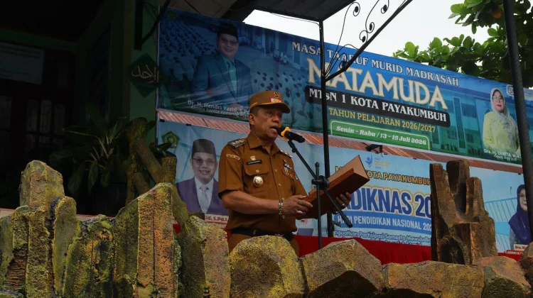 Wawako Payakumbuh Ajak Siswa MTsN 1 Perkuat Karakter dan Cegah Bullying