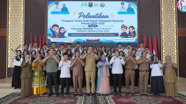 Bupati Sijunjung Lantik Forum Anak Daerah, Perkuat Peran Pelopor dan Pelapor