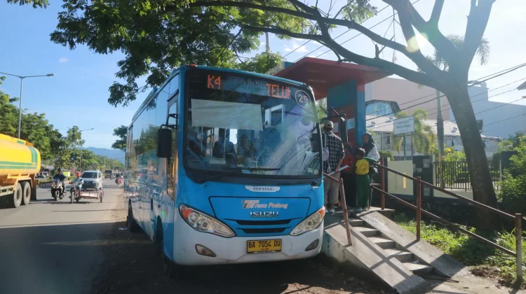 Trans Padang Sesuaikan Rute dan Berlakukan Tarif Rp1 saat HJK Padang