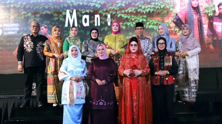 Padang Fashion Summit 2026 Dorong Fesyen Minangkabau Go Internasional
