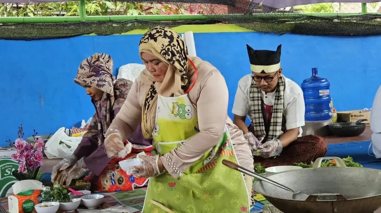Festival Pangek Paku di Agam, Upaya Lestarikan Kuliner Tradisional