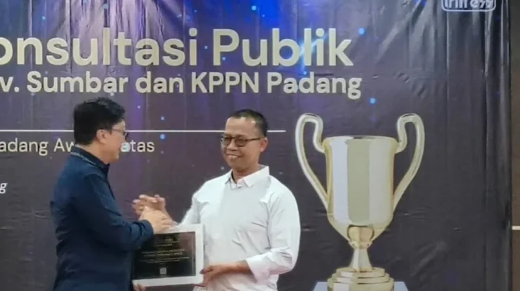 Padang Pariaman Raih Dua Penghargaan Terbaik I KPPN Padang Awards