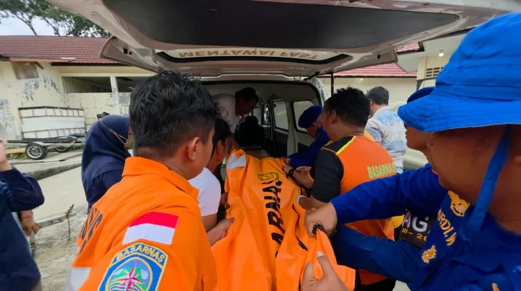 Kebakaran TB Simponi di Perairan Padang Tewaskan Satu Awak Kapal