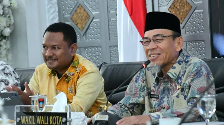 Padang Masuk Enam Besar Pelayanan Investasi Nasional