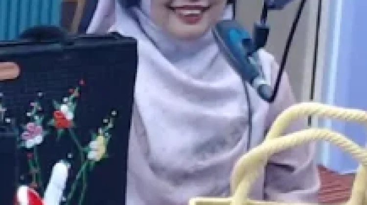 Silvia Piobang Handycraft, Berkarya Sekaligus Berdayakan Sesama