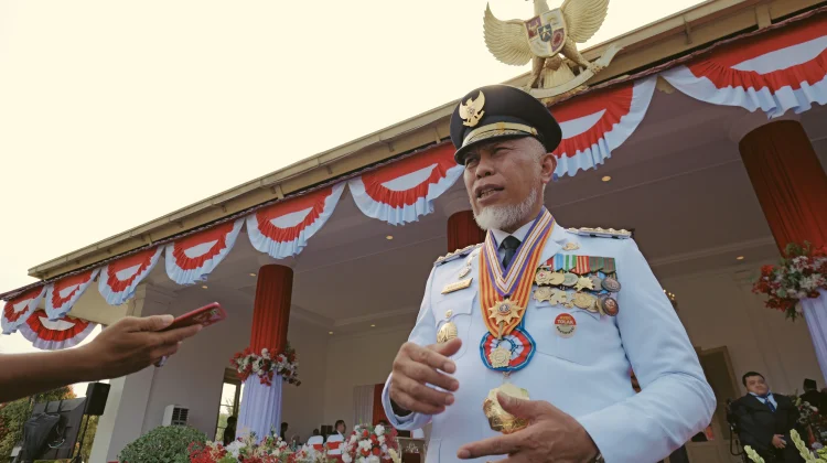 Gubernur Sumbar Apresiasi Putra Daerah Perancang Logo HUT ke-81 RI