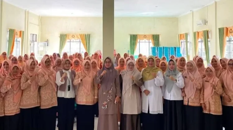Dukung Kinerja ASN, DWP Pasbar Tingkatkan Public Speaking
