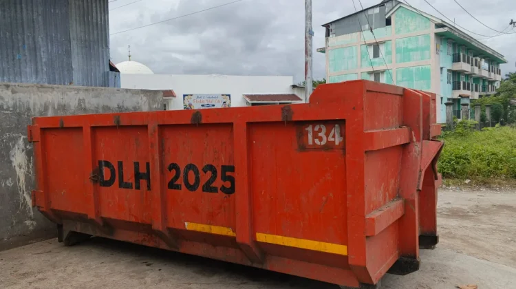 Lebih Kurang 73 Persen Sampah Padang Masih Masuk TPA, DLH Dorong Pemilahan dari Ruma