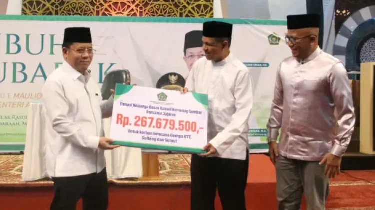 Kemenag Sumbar Salurkan Bantuan Rp267,6 Juta untuk Korban Gempa NTT