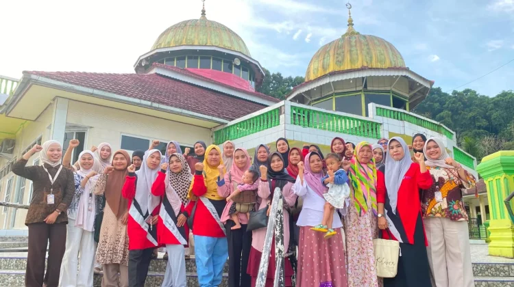 Mahasiswa KKN UNP Dorong UMKM Sikakap Masuk Pasar Digital