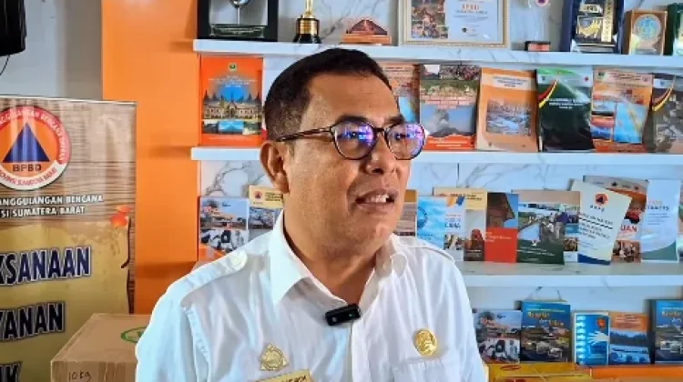 Sumbar Salurkan 2,02 Ton Rendang untuk Korban Bencana di NTT