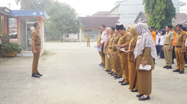 Sekda Dharmasraya Tekankan Menjaga Disiplin dan Pelayanan