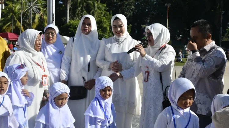 Ribuan Anak TK di Padang Kenali Ibadah Haji sejak Dini