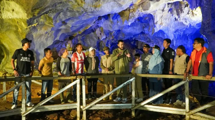 Pemko Padang Kembangkan Goa Kelelawar Padayo Jadi Wisata Edukasi