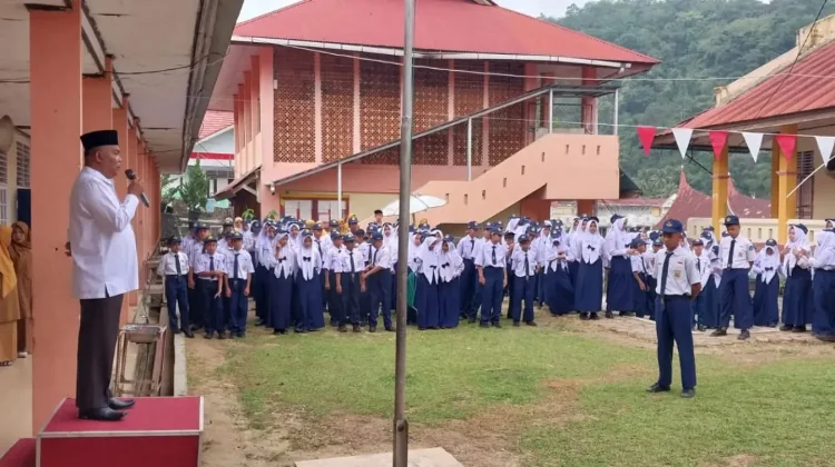 Kakankemenag Sawahlunto Tekankan Empat Pondasi Kesuksesan Generasi Muda