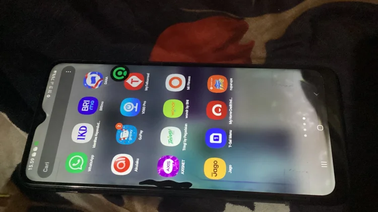 Tips Merawat Handphone agar Tidak Cepat Rusak