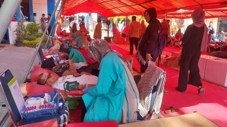 PMI Kota Padang Kekurangan 75 Kantong Darah Setiap Hari