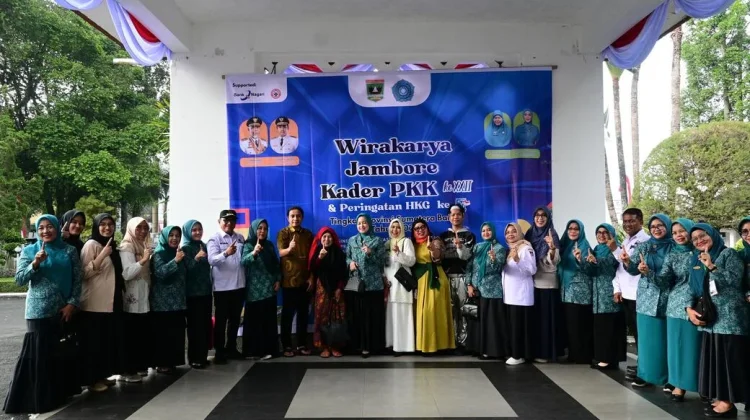 Kader TP-PKK Kota Padang Curi Perhatian di Jambore Sumbar 2026