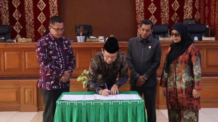 Pemko Payakumbuh Bersama DPRD Sepakati Ranperda Perubahan APBD 2026