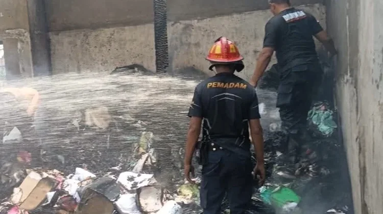Gudang Aset Dinas Pertanian Pessel Terbakar, Kerugian Rp1,5 Miliar