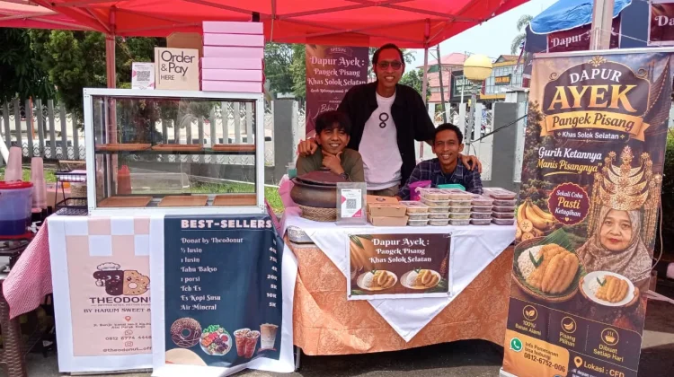 Pangek Pisang, Kuliner "Raja-Raja" Solok Selatan Hadir di RRI Fest Padang