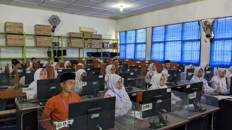 Peserta OMI Sumbar Naik 876 Orang, Minat Kompetisi Madrasah Menguat