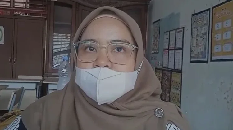 Dampak Kabut Asap, Siswa SD 01 Tabing Belajar Daring
