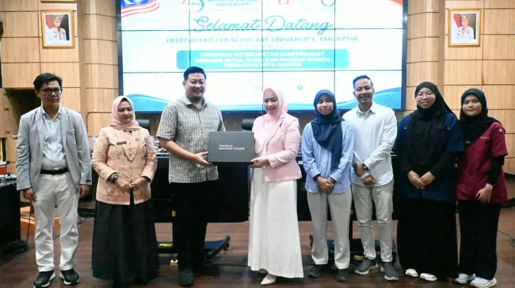 Mahasiswa Malaysia Pelajari Pemberdayaan Keluarga dan Budaya Minangkabau