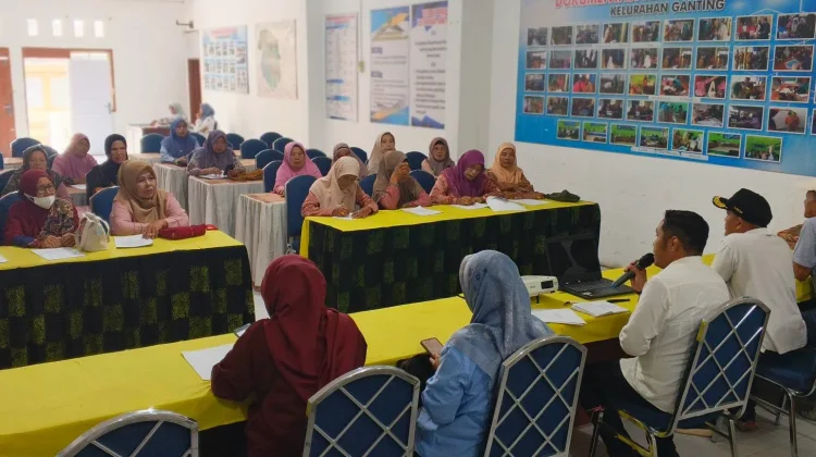 Sekolah Lansia Ganting Dorong Lansia Tetap Aktif dan Mandiri