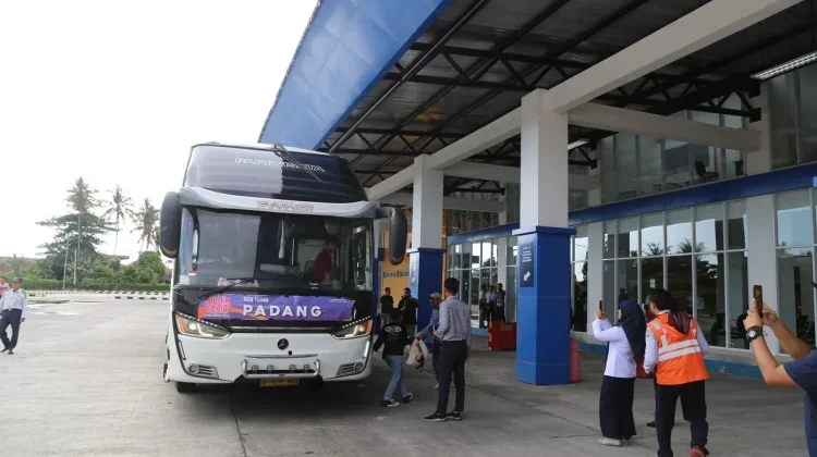 BPTD Sumbar Siapkan Tilang Bagi Angkutan yang Tak Masuk Terminal Anak Air