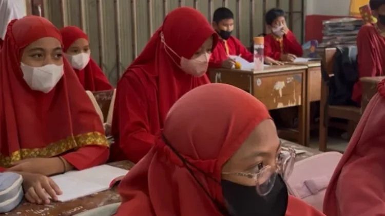 Sekolah di Padang Terapkan Wajib Masker tanpa Ganggu PBM