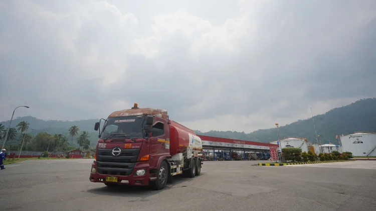 Pertamina Catat Kenaikan Penyaluran BBM di Sumbar