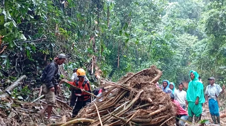 Pencarian Hari Kedua, Korban Banjir Bandang di Pasaman Belum Ditemukan