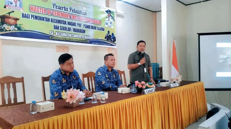 Pemkab Solok Selatan Perkuat Kompetensi MC dan Protokoler
