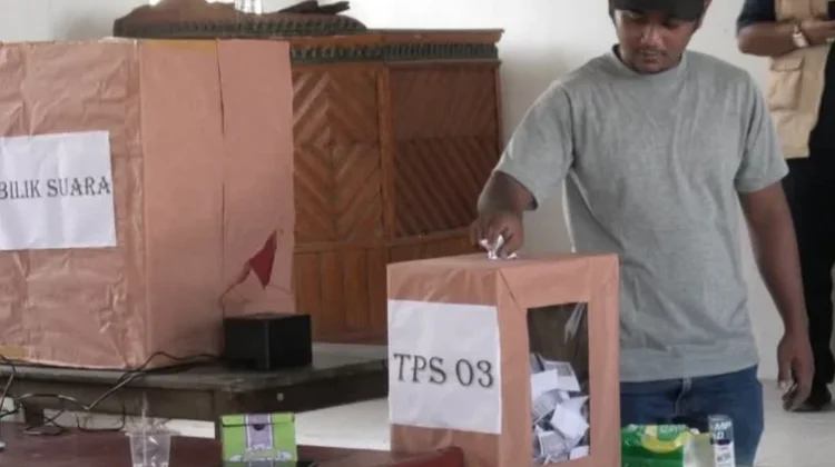 Antusias Warga Ranah Batahan Pasbar Tinggi Ikuti Pilwana Elektronik