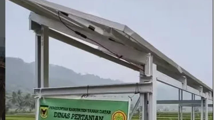 Petani Nagari Pangian Manfaatkan Pompa Air Tenaga Surya Atasi Kekurangan Air