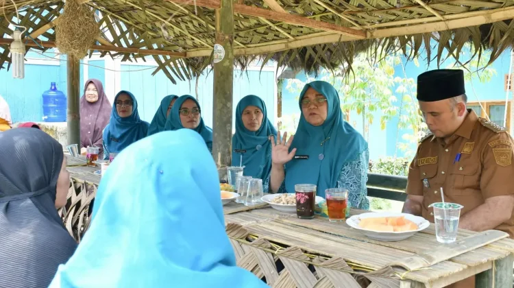 Dasawisma Agam Didorong Maksimalkan Pekarangan untuk Ketahanan Keluarga