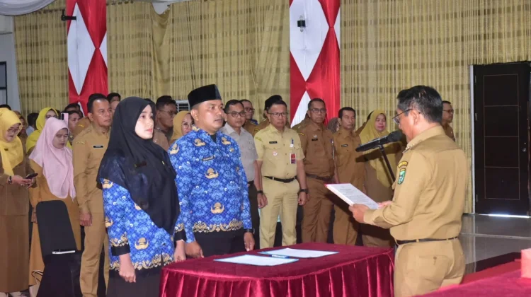 56 Pejabat Padangpariaman Dilantik, Bupati Tekankan Sistem Merit