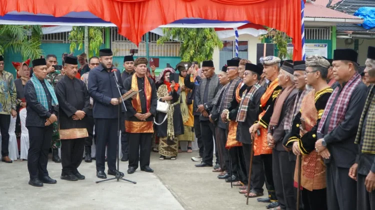 KAN Pauh IX Dikukuhkan, Pemko Padang Dorong Penguatan Adat