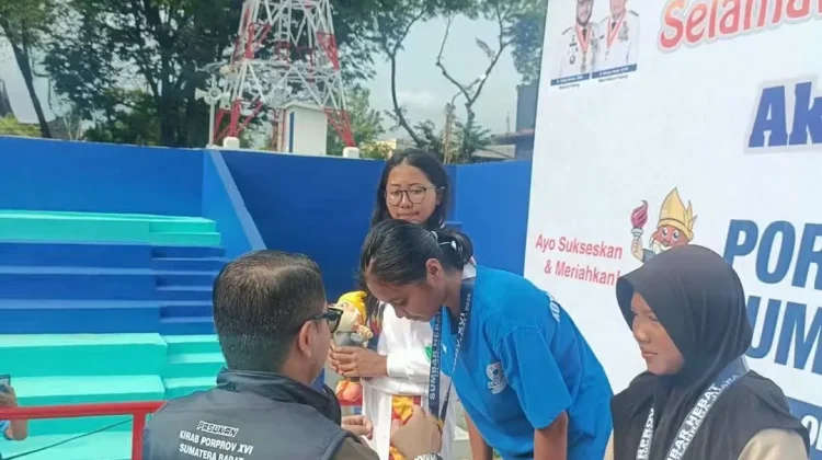 Perenang Raysa Sabet Emas Pertama Bagi Payakumbuh