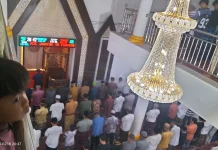 Ramadan Tiba, Jamaah Padati Masjid Baitul Makwa Pampangan