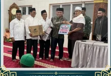 Pemkab Agam Salurkan Bantuan untuk 36 Masjid Selama Ramadanan