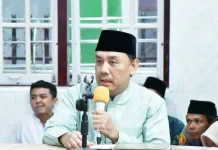Perantau dan Anak Nagari Bantu Perbaikan Masjid Raya Paninjauan