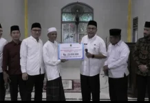 Safari Ramadan Sumbar Salurkan Miliaran Rupiah Bantuan ke Pasbar