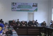 Kejari Pasbar Gelar Penyuluhan Hukum bagi Kepala Sekolah