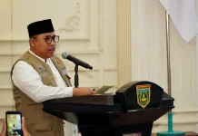 Baznas Padang Panjang Salurkan Bantuan Uang Tunai dan Paket Sembako