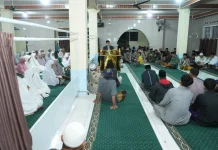 Gubernur Mahyeldi Ajak Jamaah Maknai Ramadan sebagai Bulan Kebersamaan