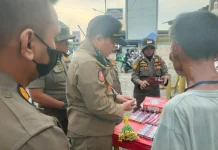 Penjual Petasan di Padang Ditertibkan