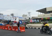 Rambu Lalu Lintas di Pasar Raya Padang Jadi Sorotan Warga